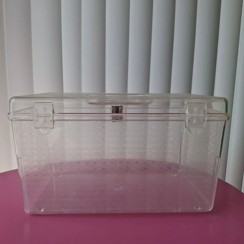 Wil-Hold Vintage Clear Plastic Sewing Box Craft Organizer 2 Removeable Trays